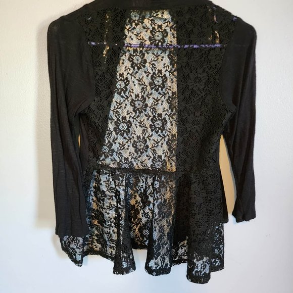 EUC Black lace Cover-Up by 2-Hip by Wrapper - Picture 4 of 4